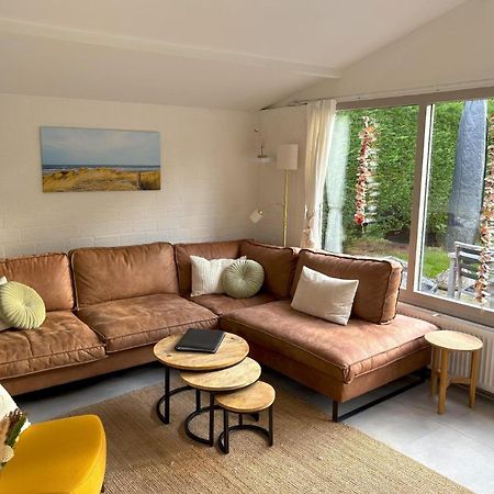 Gemuetliches, Helles Ferienhaus Mit Privatem Garten In Gepflegtem Ferienpark Warmenhuizen ภายนอก รูปภาพ